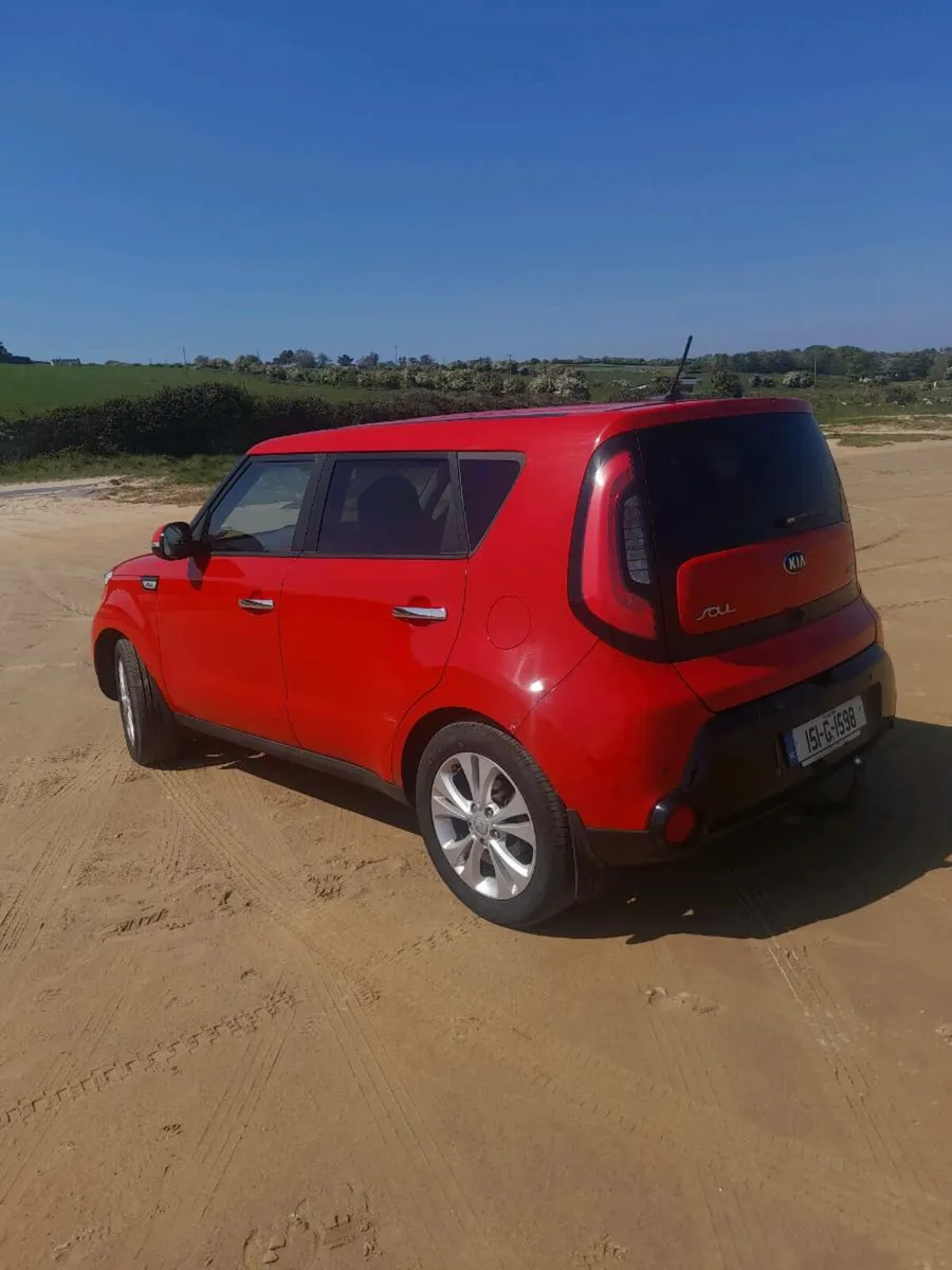 Car - Image 3