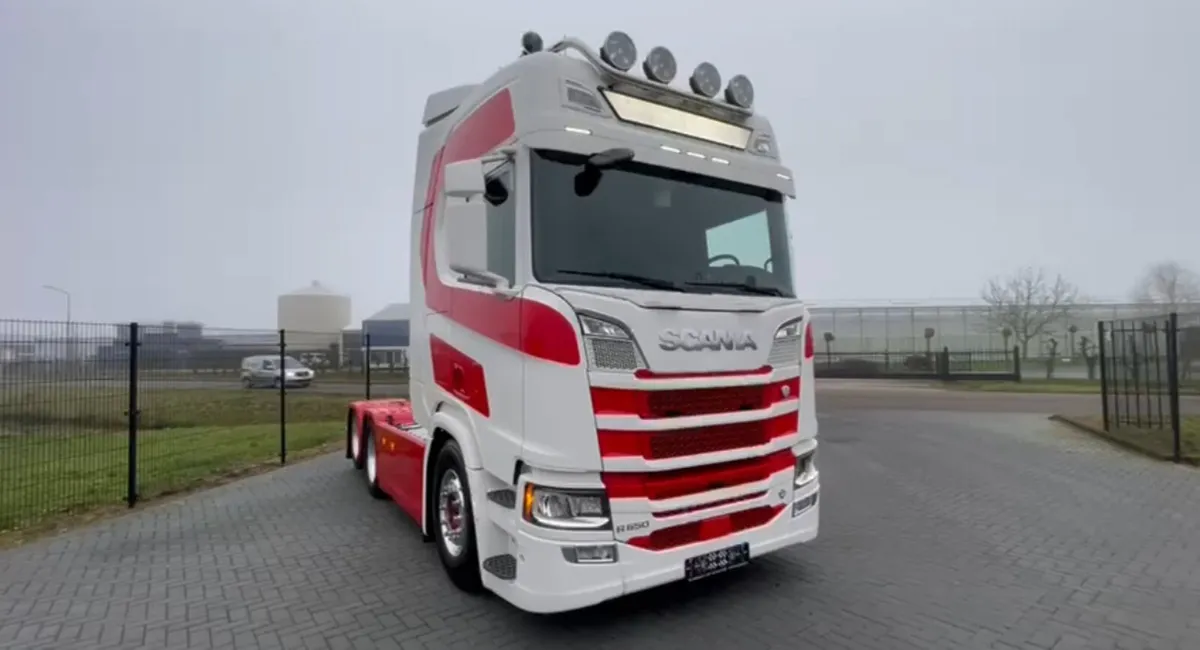 Hgv driver wanted - Image 2