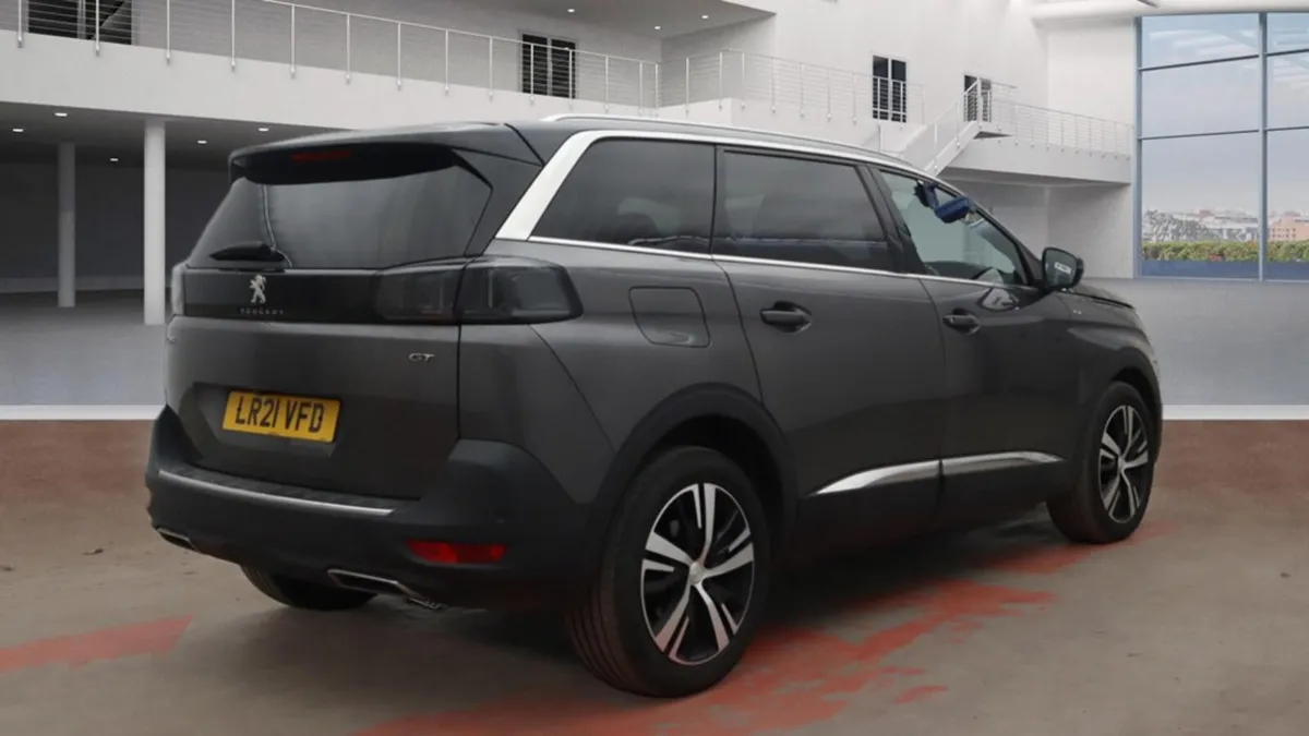 Peugeot 5008 2021 GT Line Hdi 7 Seats - Image 4
