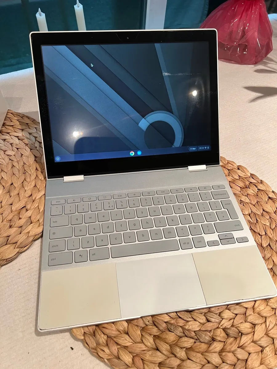 Google pixelbook - Image 1