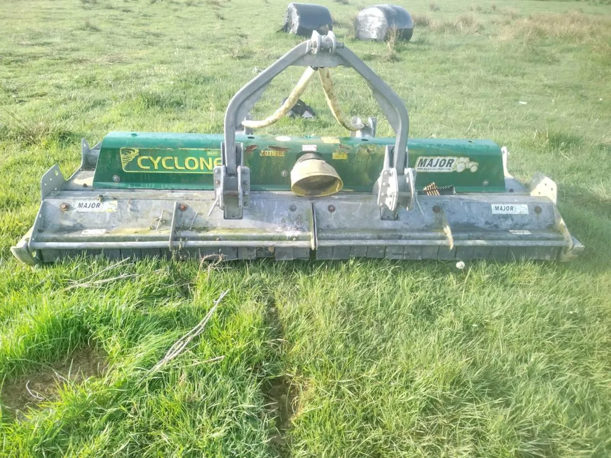 Major cyclone mulcher - Image 2