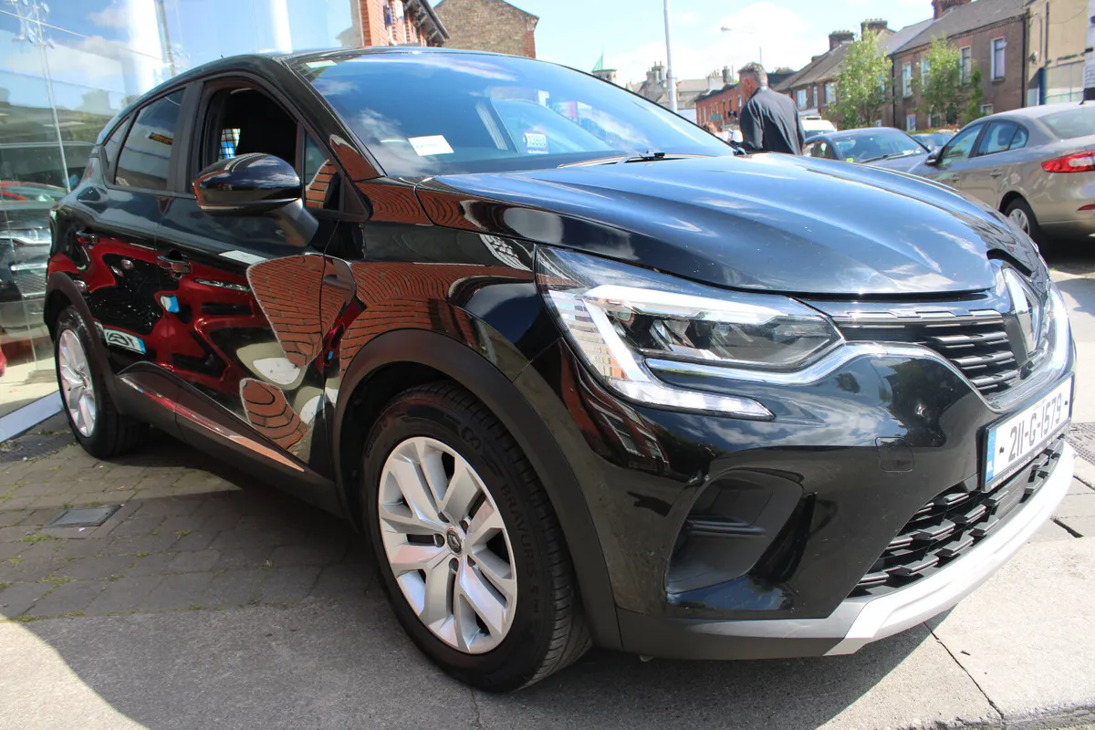 RENAULT CAPTUR 1.5 DCI COMMERCIAL 2021 - Image 2