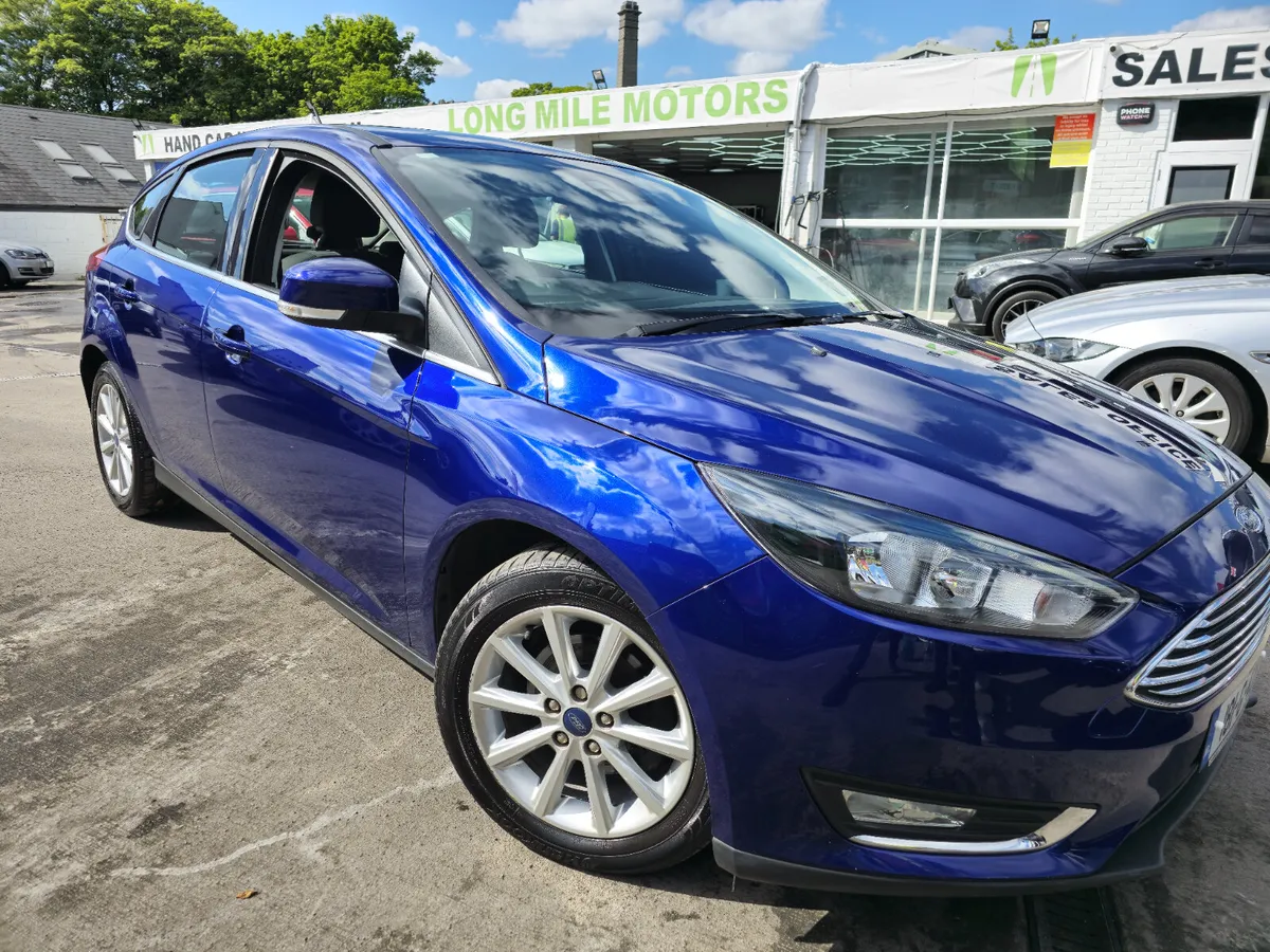 Ford Focus 2018 titanium - Image 2
