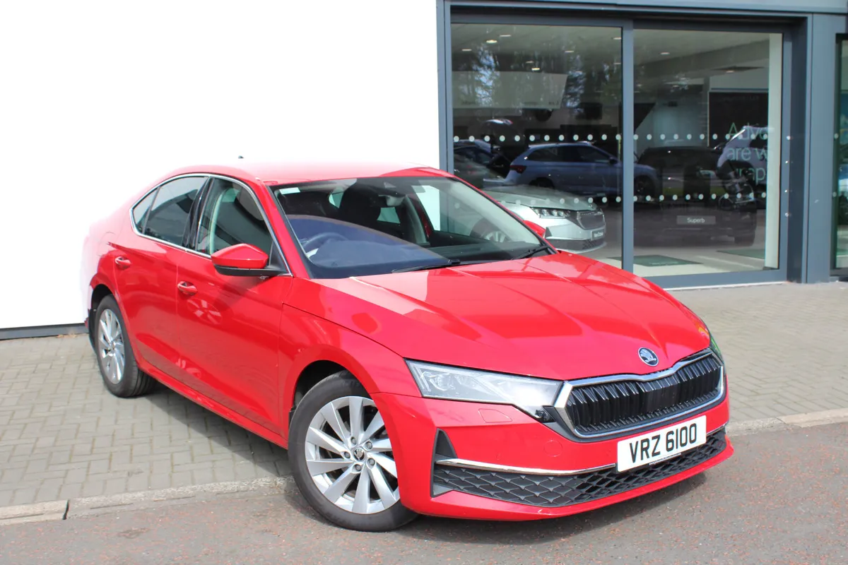 Skoda Octavia 2.0 TDI First Edition 150PS DSG 2024 - Image 1
