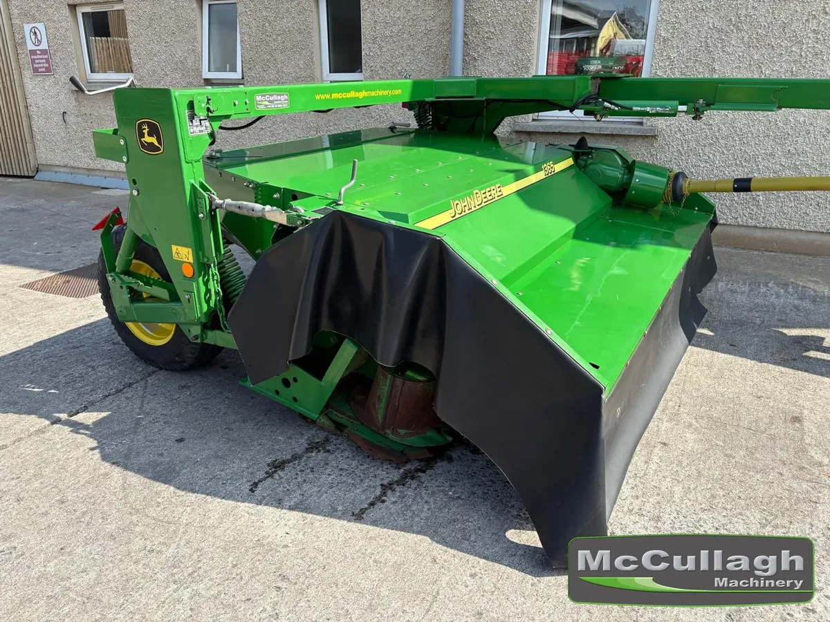 2017 John Deere 1365 10ft Trailed Mower Conditione - Image 2