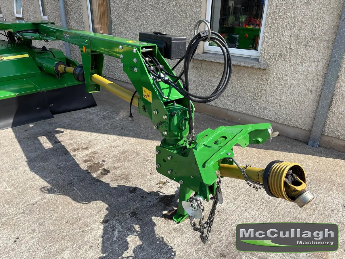 2017 John Deere 1365 10ft Trailed Mower Conditione - Image 4