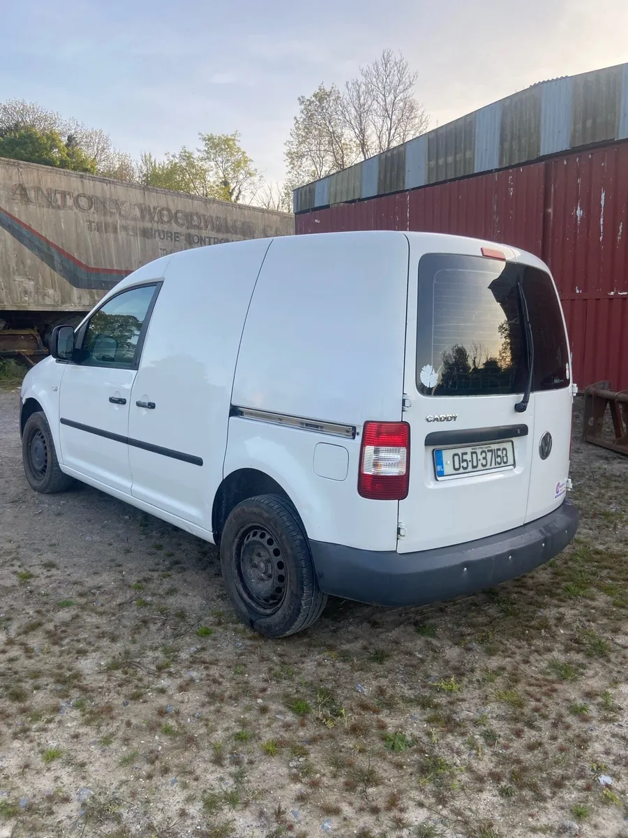 Volkswagen Caddy - Image 3