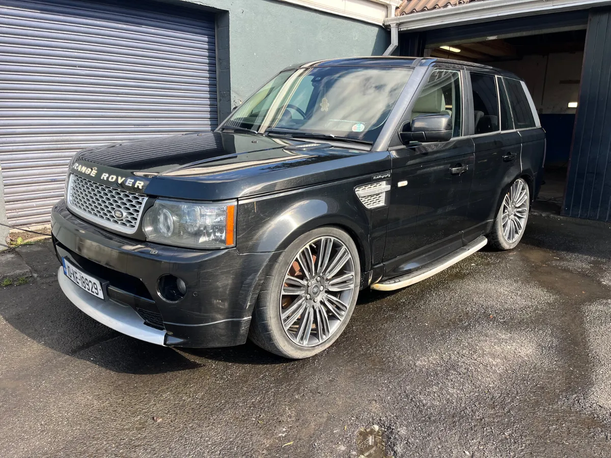 2010 SPORT AUTOBIOGRAPHY CREWCAB - Image 2