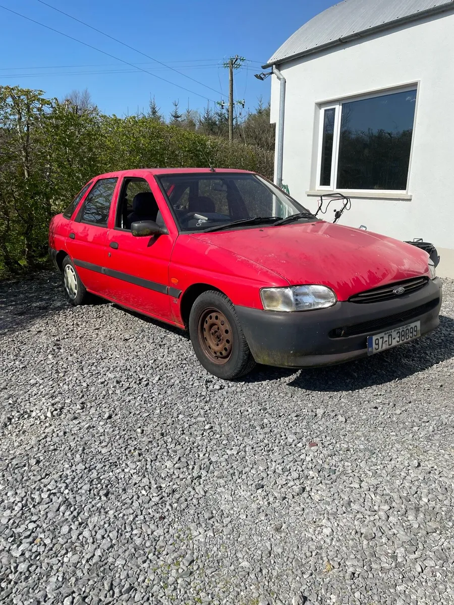 Ford Escort - Image 1