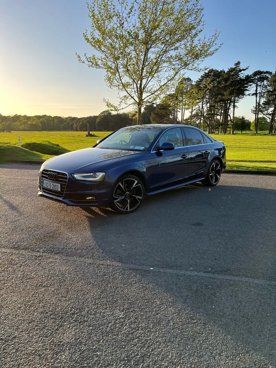 2015 Audi A4 2.0TDI Sline Black Edition - Image 1
