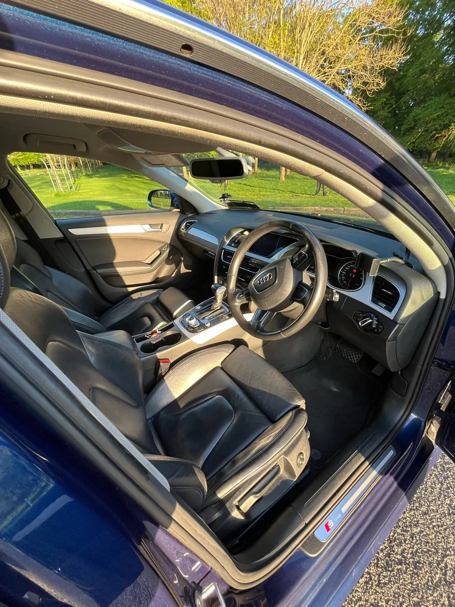 2015 Audi A4 2.0TDI Sline Black Edition - Image 3