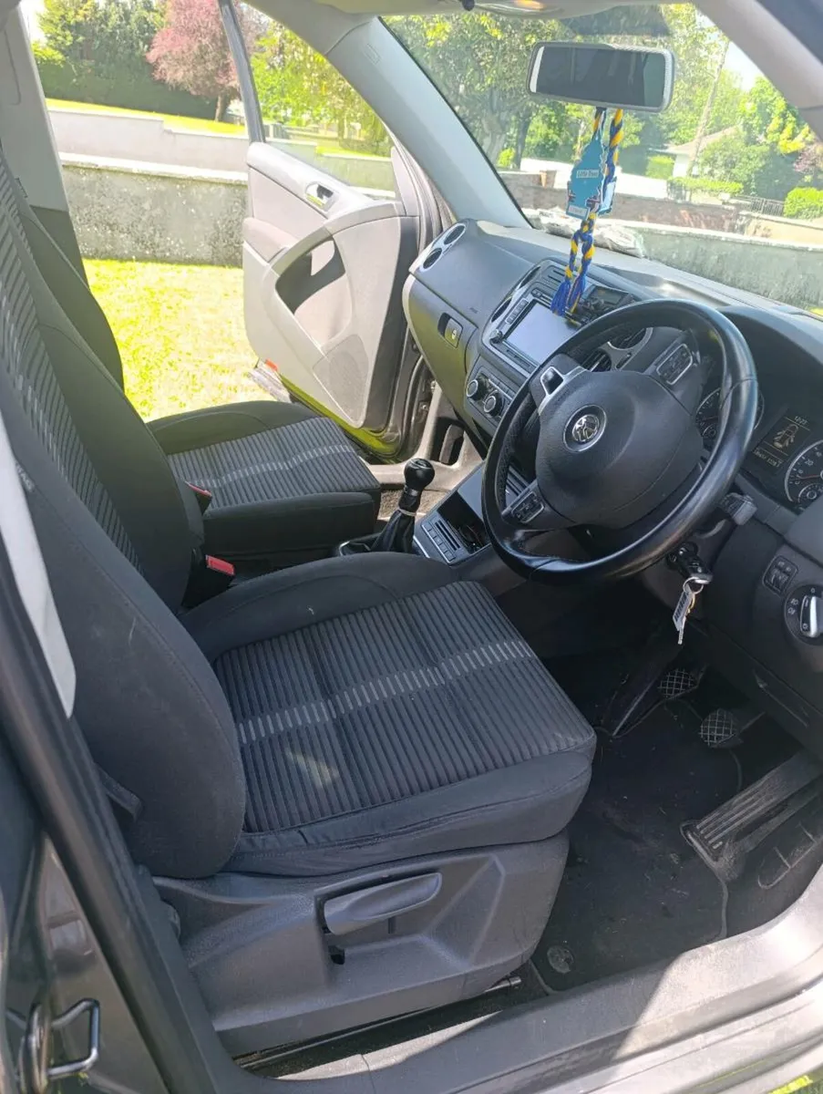 Volkswagen Tiguan SPT - Image 2