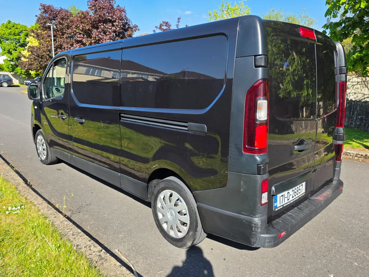 Nissan NV300 2017 1.6D DOED & TAXED - Image 4