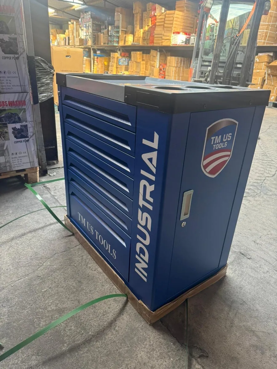 NEW 2025 7 DRAWER TOOL CHEST FULL OF TOOL - Image 1