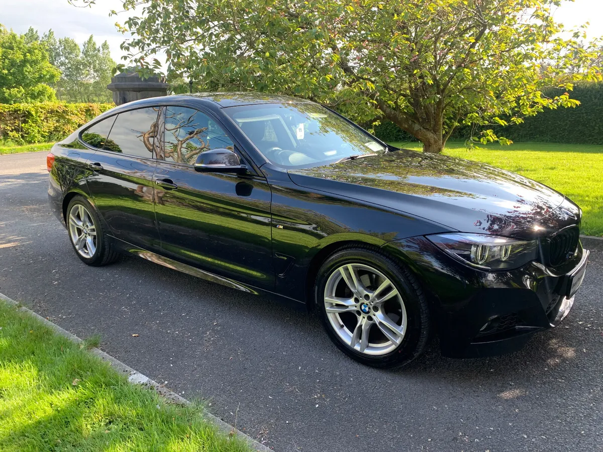 BMW 320d  GT   3-Series 2019 - Image 2