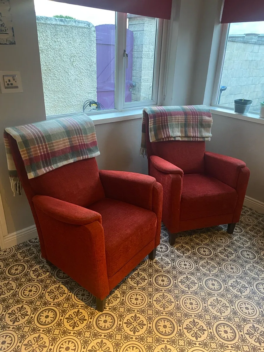 Two armchairs - Image 2