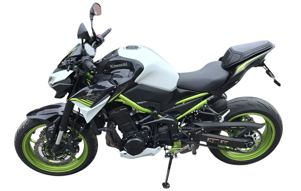 Kawasaki Z900 “DEPOSIT TAKEN” - Image 4