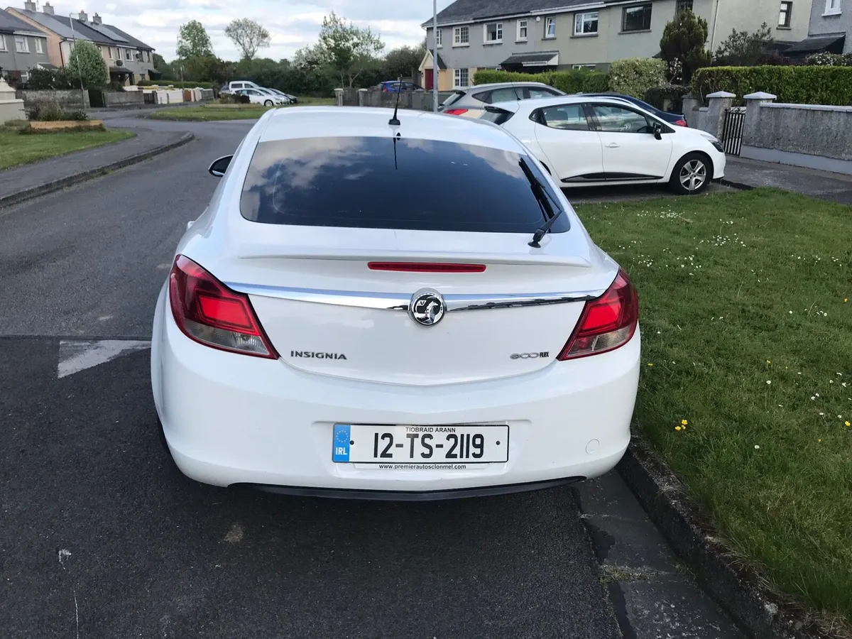 2012Opel Vauxhall  insignia NCT&TAX 2.0 diesel - Image 3