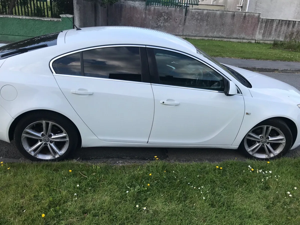 2012Opel Vauxhall  insignia NCT&TAX 2.0 diesel - Image 4