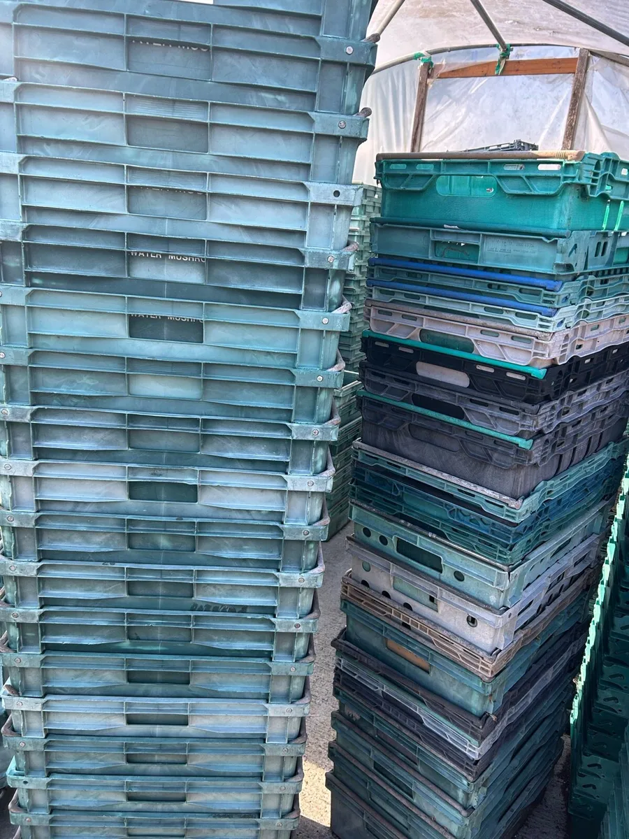 Crates