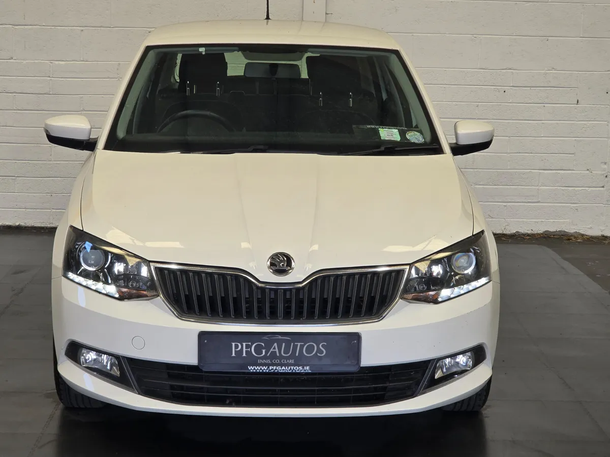 18 Fabia 1year warranty and min 2k trade in allowe - Image 3