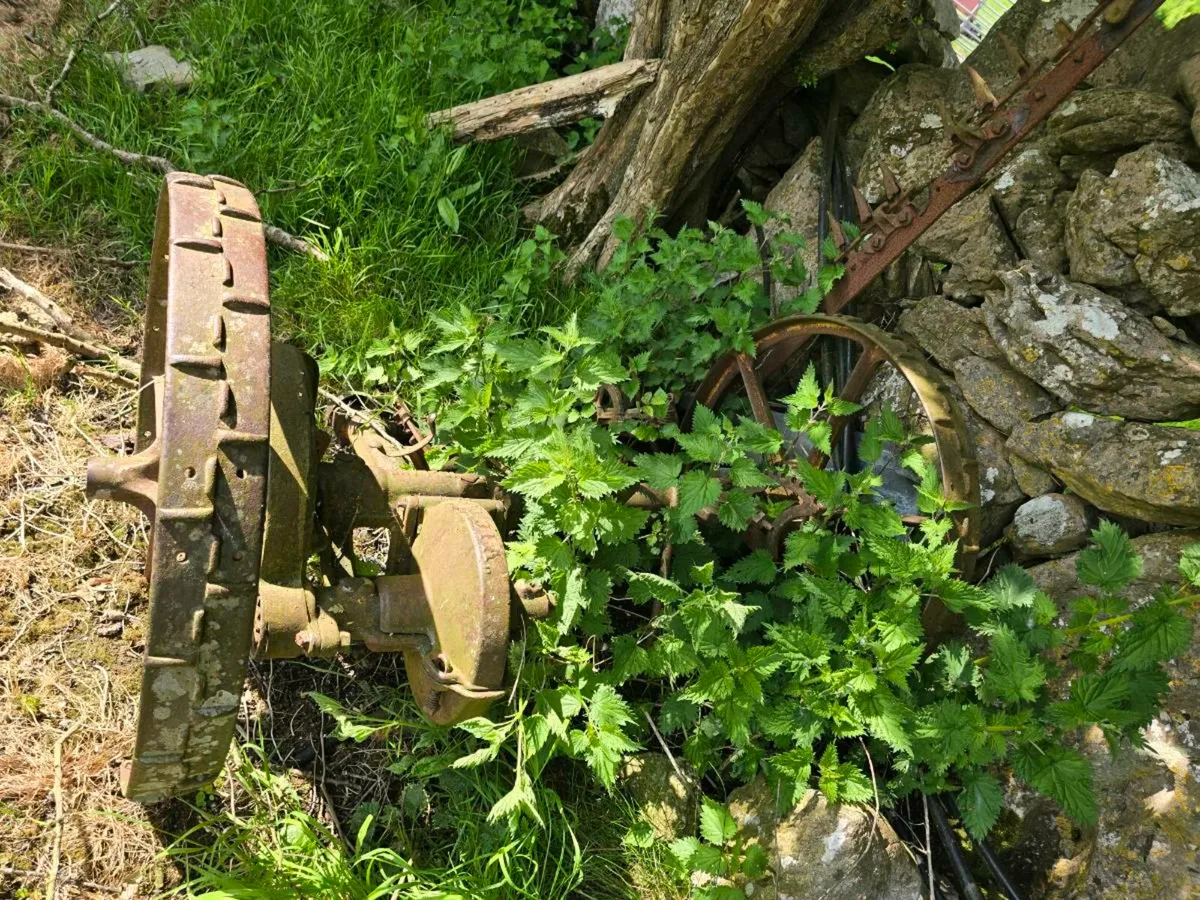 Vintage Victor Mower - Image 4