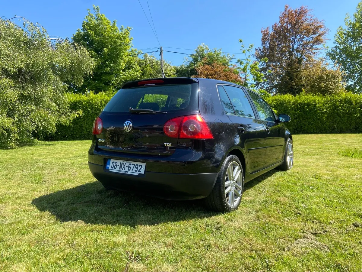 Car - Image 2