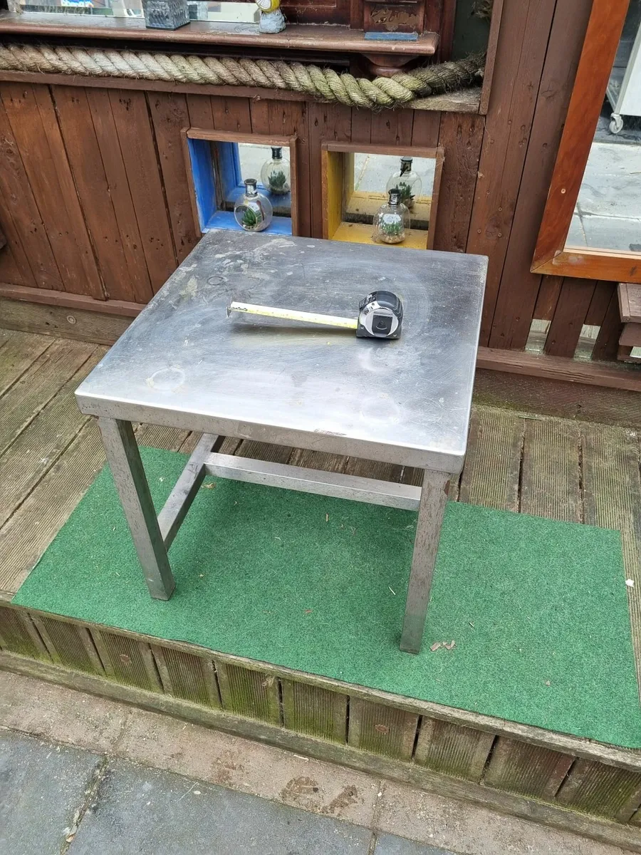 Stainless steel prep table - Image 3