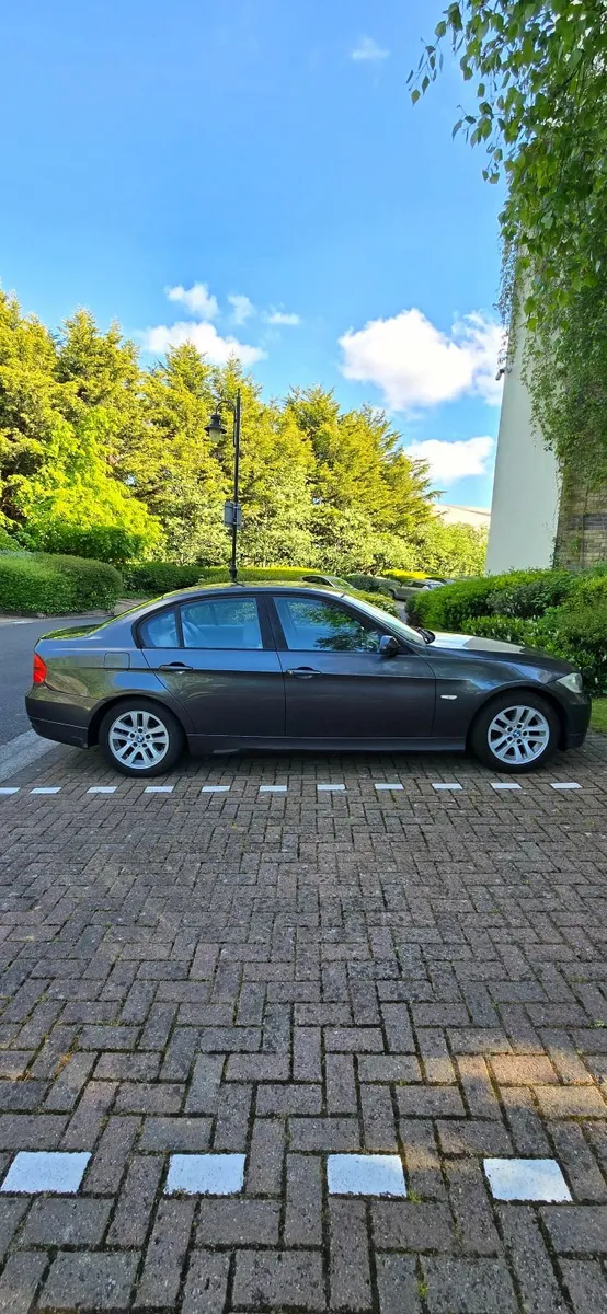 BMW 3-Series 2007 - Image 3