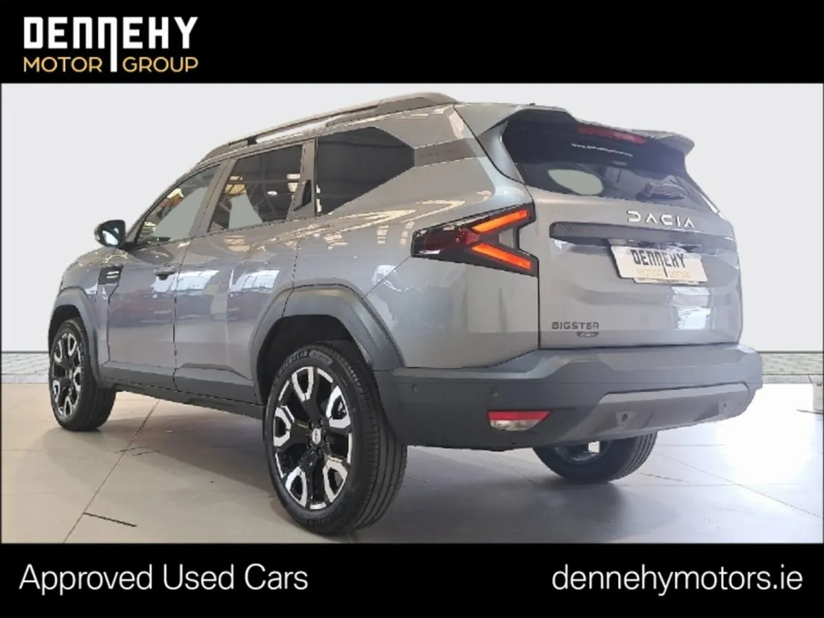 Dacia Duster Bigster Journey HEV 155 5 DR AU - Image 4