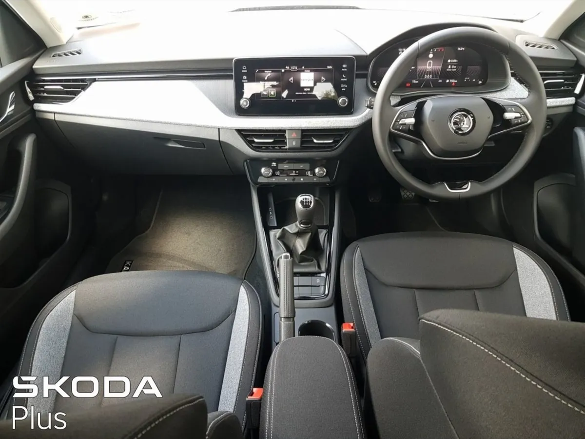 Skoda Kamiq Kamiq Selection 1.0tsi 115HP - Image 2