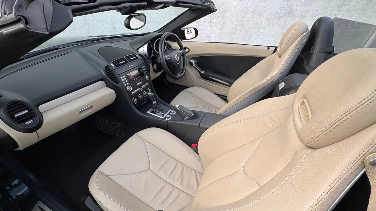Mercedes SLK 200 Deposit taken - Image 3