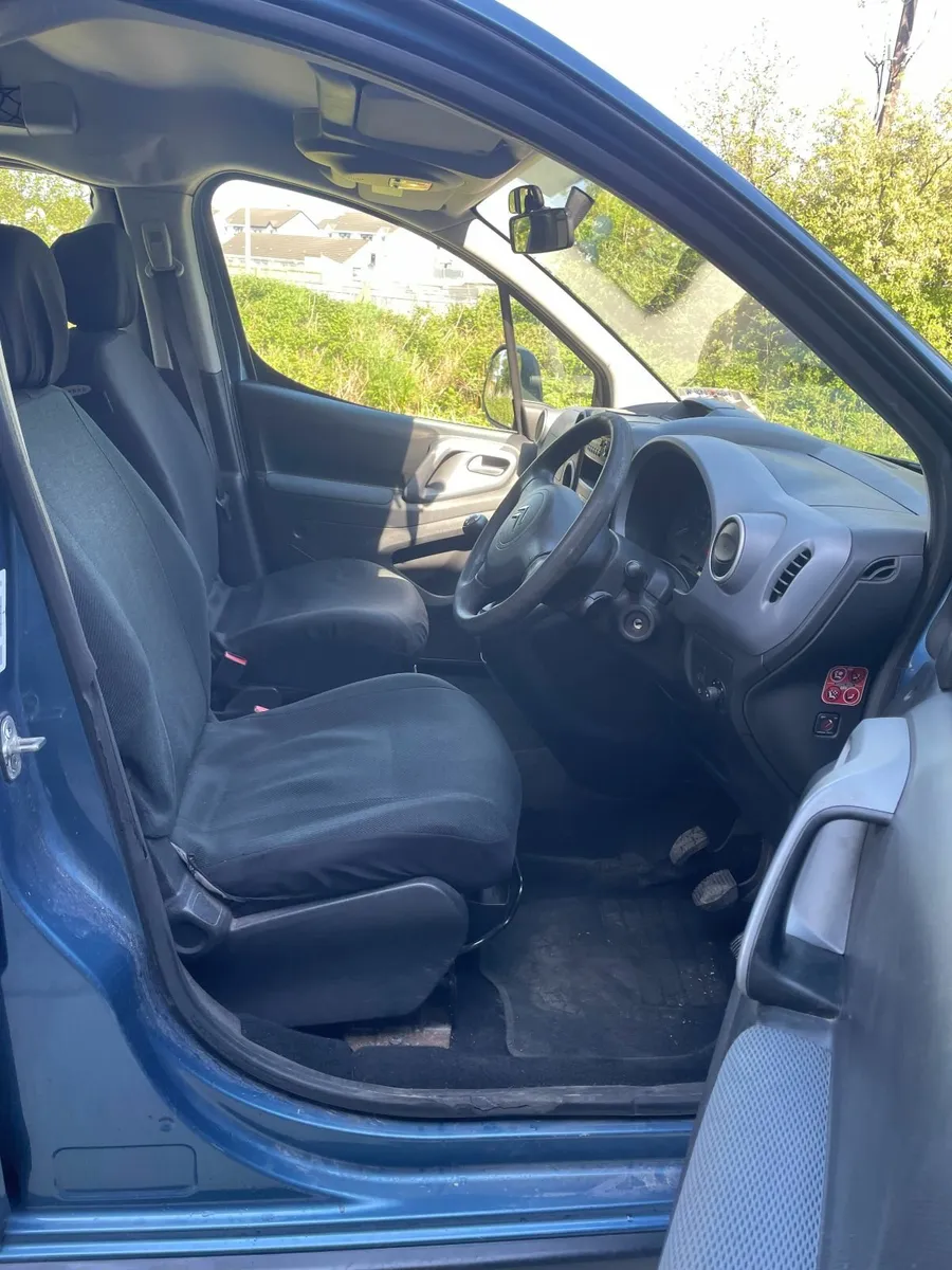 2011 Citroen Berlingo 1.6HDI Wheelchair accessible - Image 2