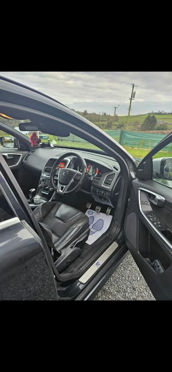 Volvo XC60 2015 - Image 3