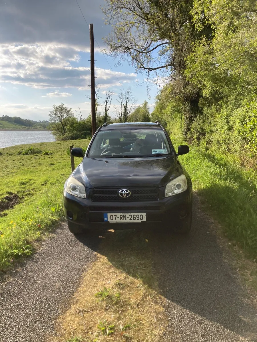 Commercial Rav 4 4x4 2.2L - Rare Find - Image 2
