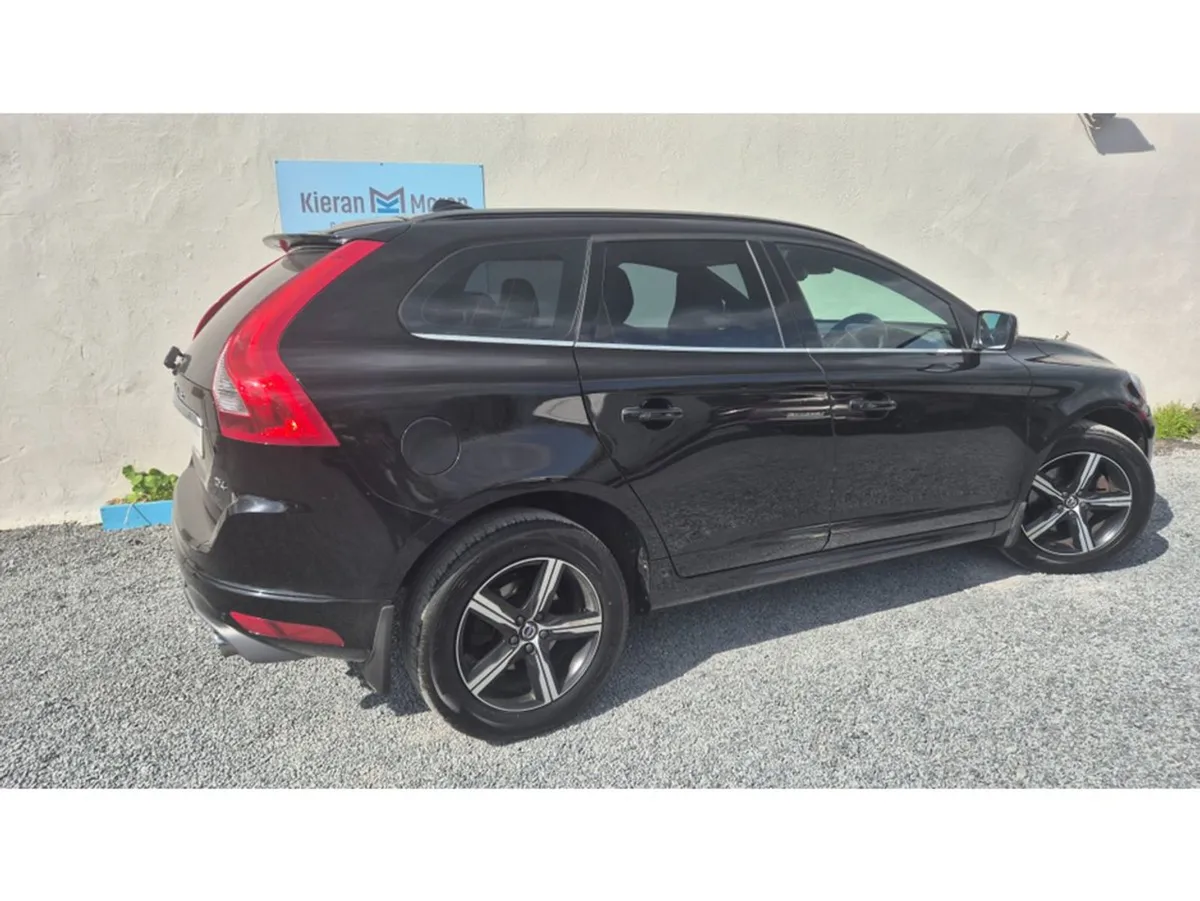 Volvo XC60 D4 R-design - Image 4