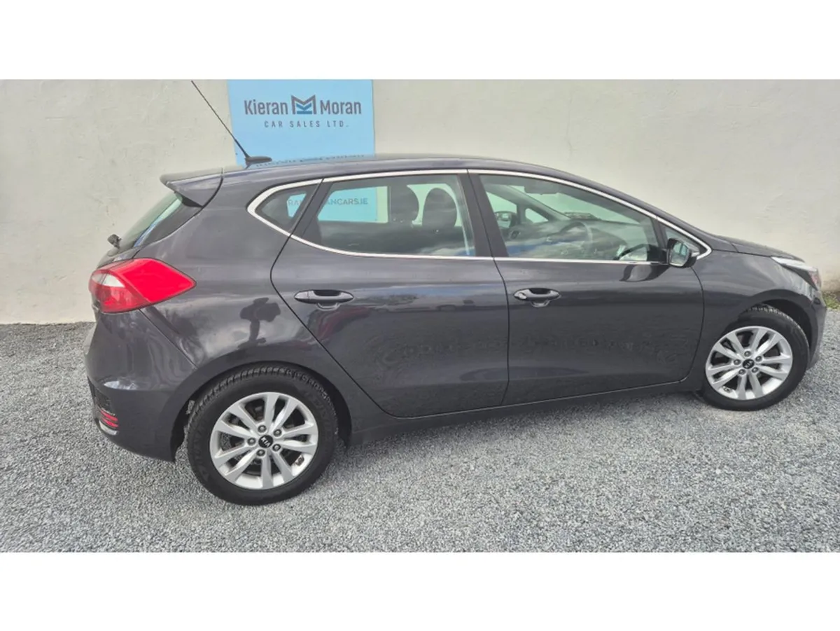 Kia Ceed 1.6 Crdi - Image 4