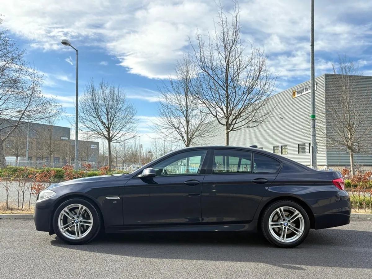 BMW 5 Series 520D High Spec - Image 2