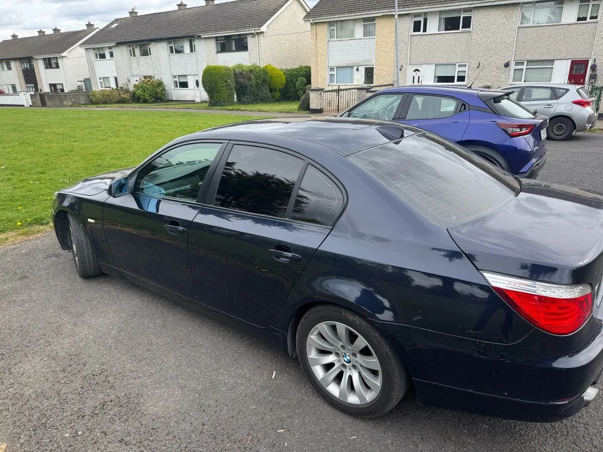 BMW E60 520D manual - Image 2