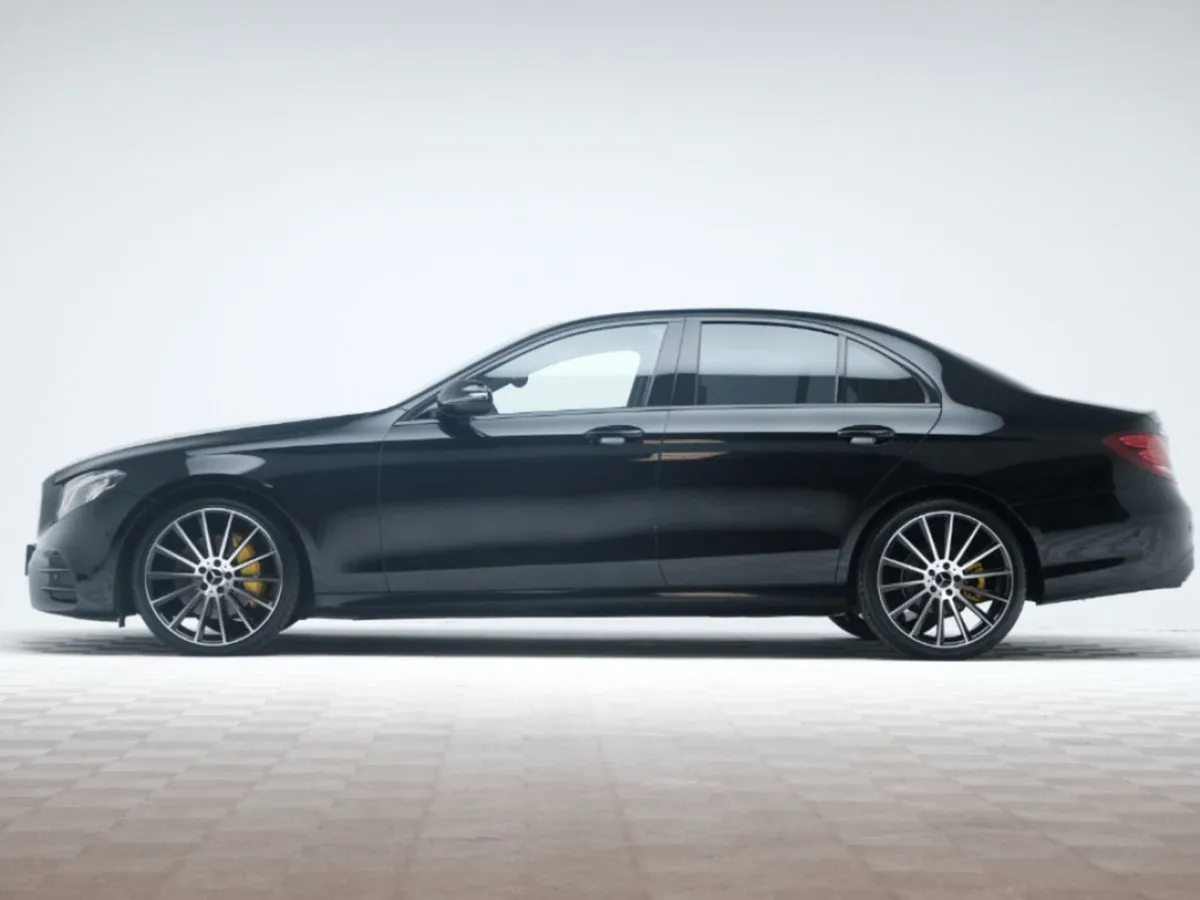Mercedes-Benz E-Class E220d AMG Line Auto - Image 4