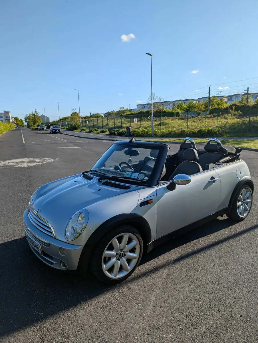 MINI COOPER CONVERTIBLE Rare Automatic - Image 4