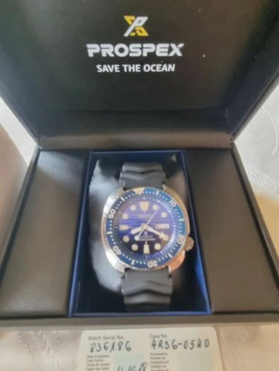 Seiko Prospex Save The Ocean Turtle Scuba Diver - Image 3