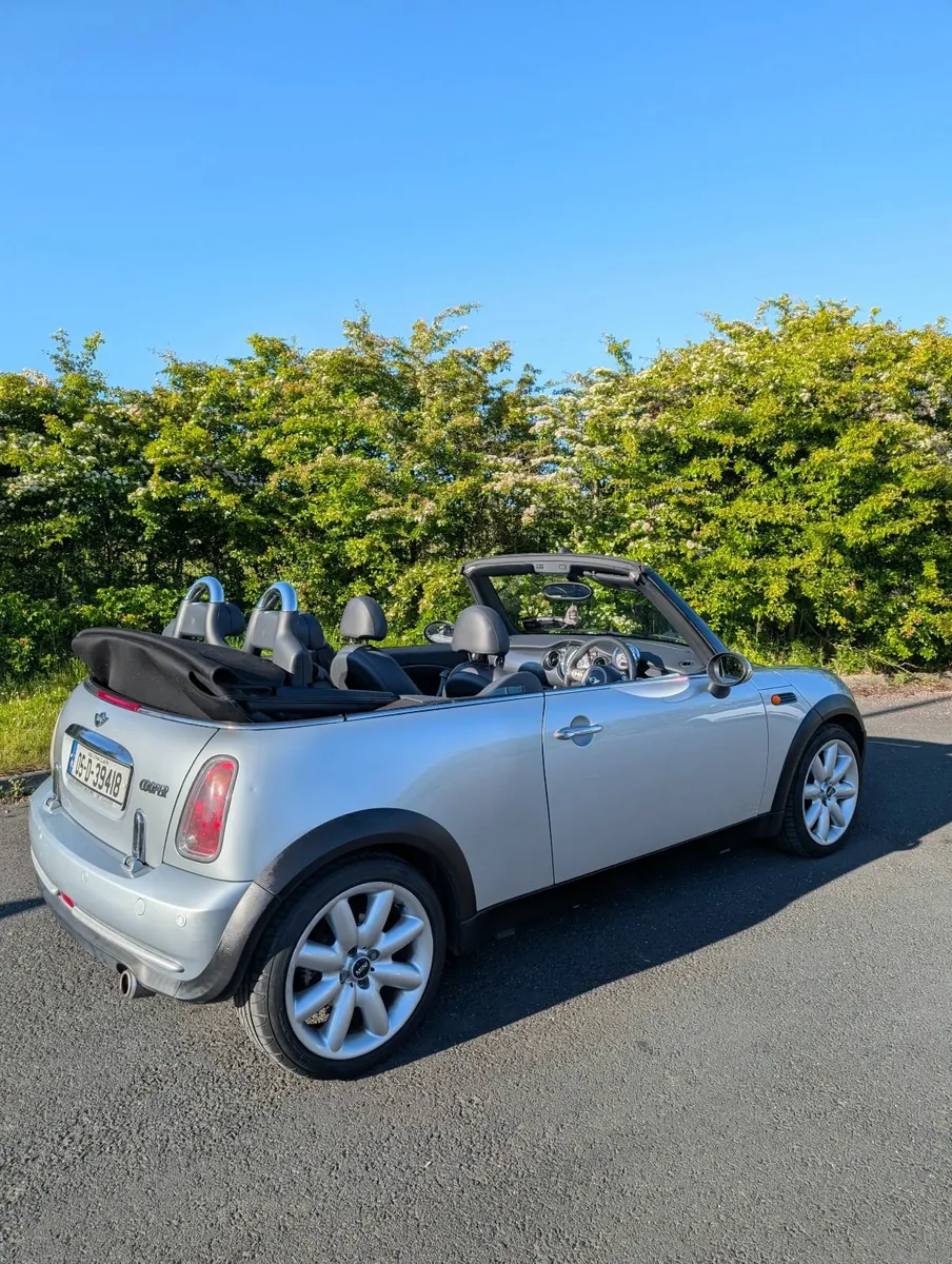 MINI COOPER CONVERTIBLE Rare Automatic - Image 2
