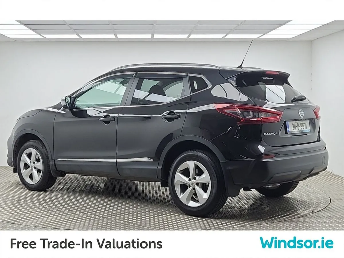 Nissan QASHQAI 1.3 PET SE - Image 4