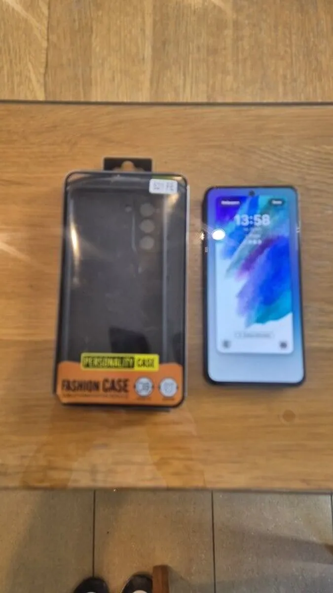 samsung s21fe - Image 1