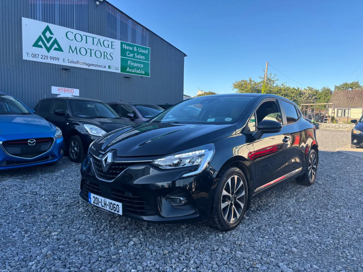 Renault Clio - Image 1