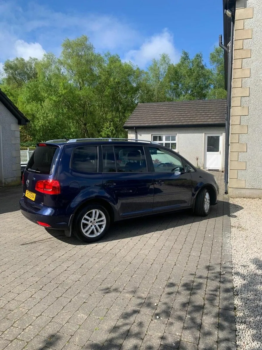 Volkswagen Touran 2014 - Image 3