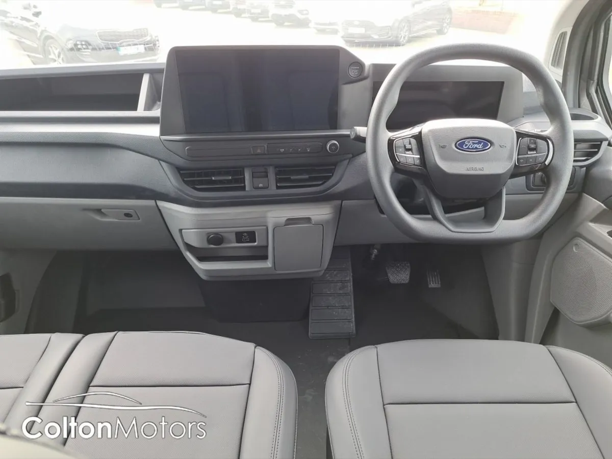 Ford Transit Custom Kombi Trend LWB 340 2.5 Phev - Image 3