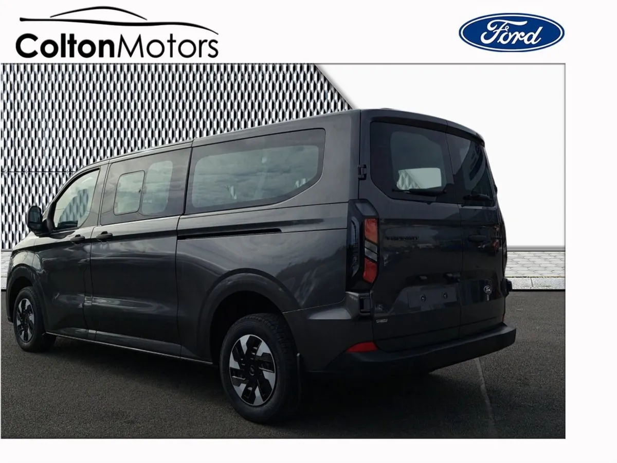 Ford Transit Custom Kombi Trend LWB 340 2.5 Phev - Image 4