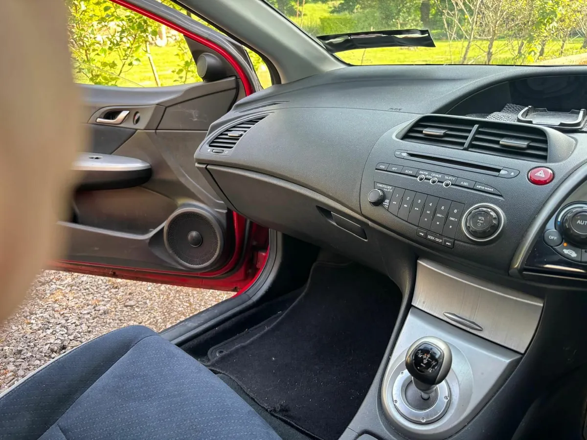 Honda Civic 2008 - Image 3